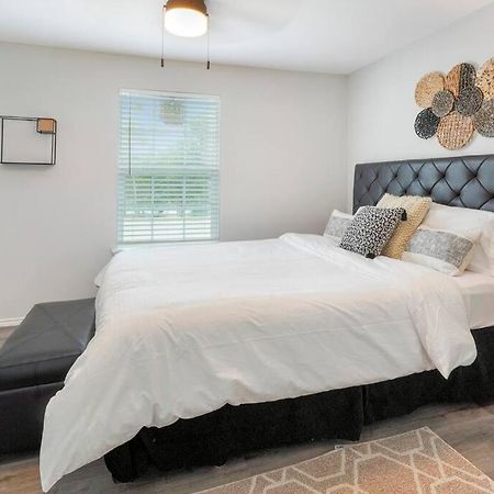 Cozy Two Bedroom Home Minutes From Downtown! Houston Ngoại thất bức ảnh